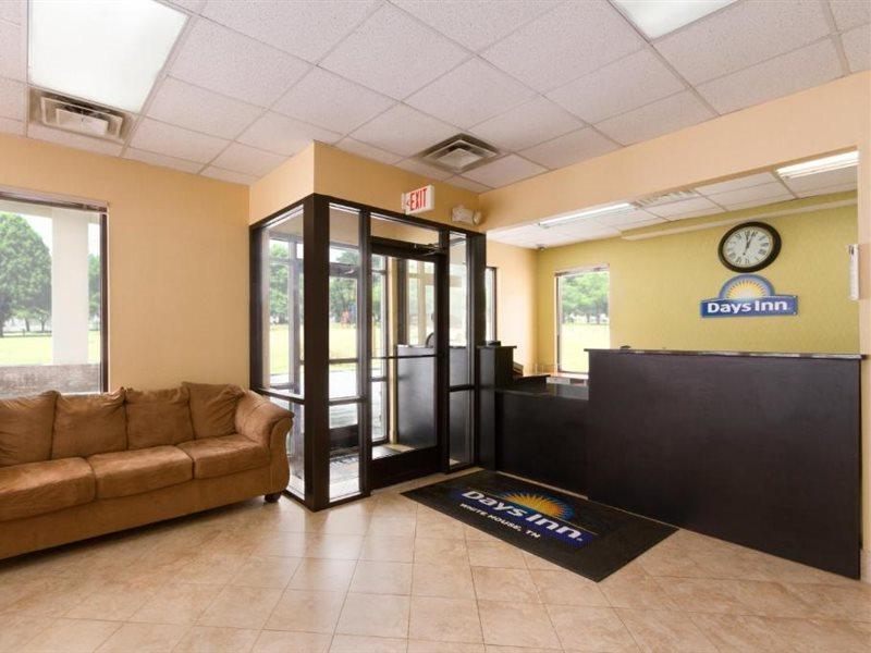 Days Inn By Wyndham White House Bagian luar foto