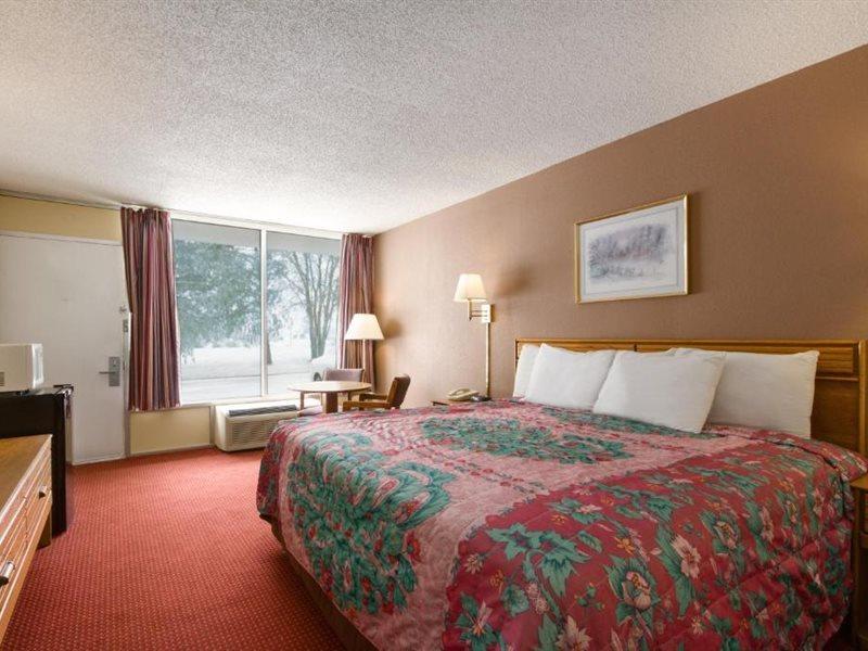 Days Inn By Wyndham White House Bagian luar foto