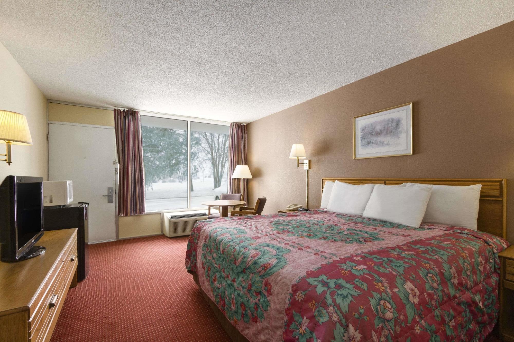 Days Inn By Wyndham White House Bagian luar foto