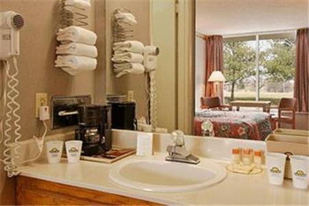 Days Inn By Wyndham White House Ruang foto